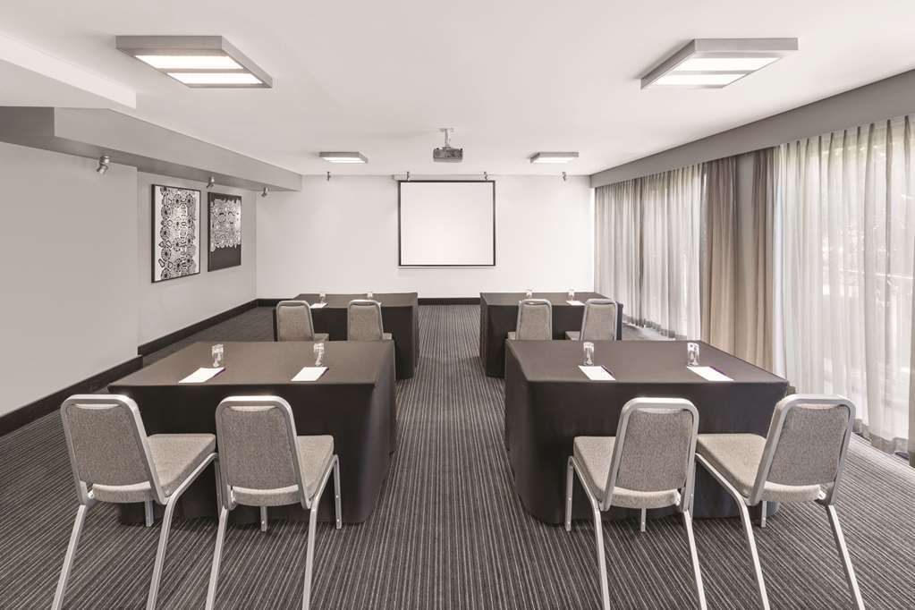 Adina Apartment Hotel Darwin Waterfront Fasilitas foto